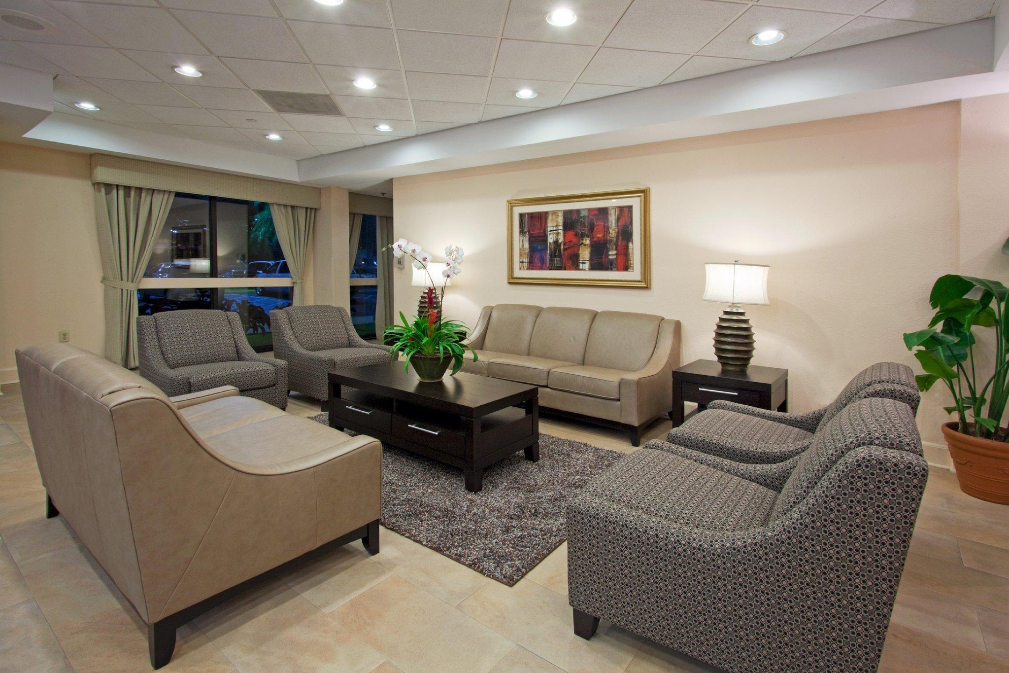 Holiday Inn Express Hotel & Suites Miami - Hialeah By Ihg Zewnętrze zdjęcie