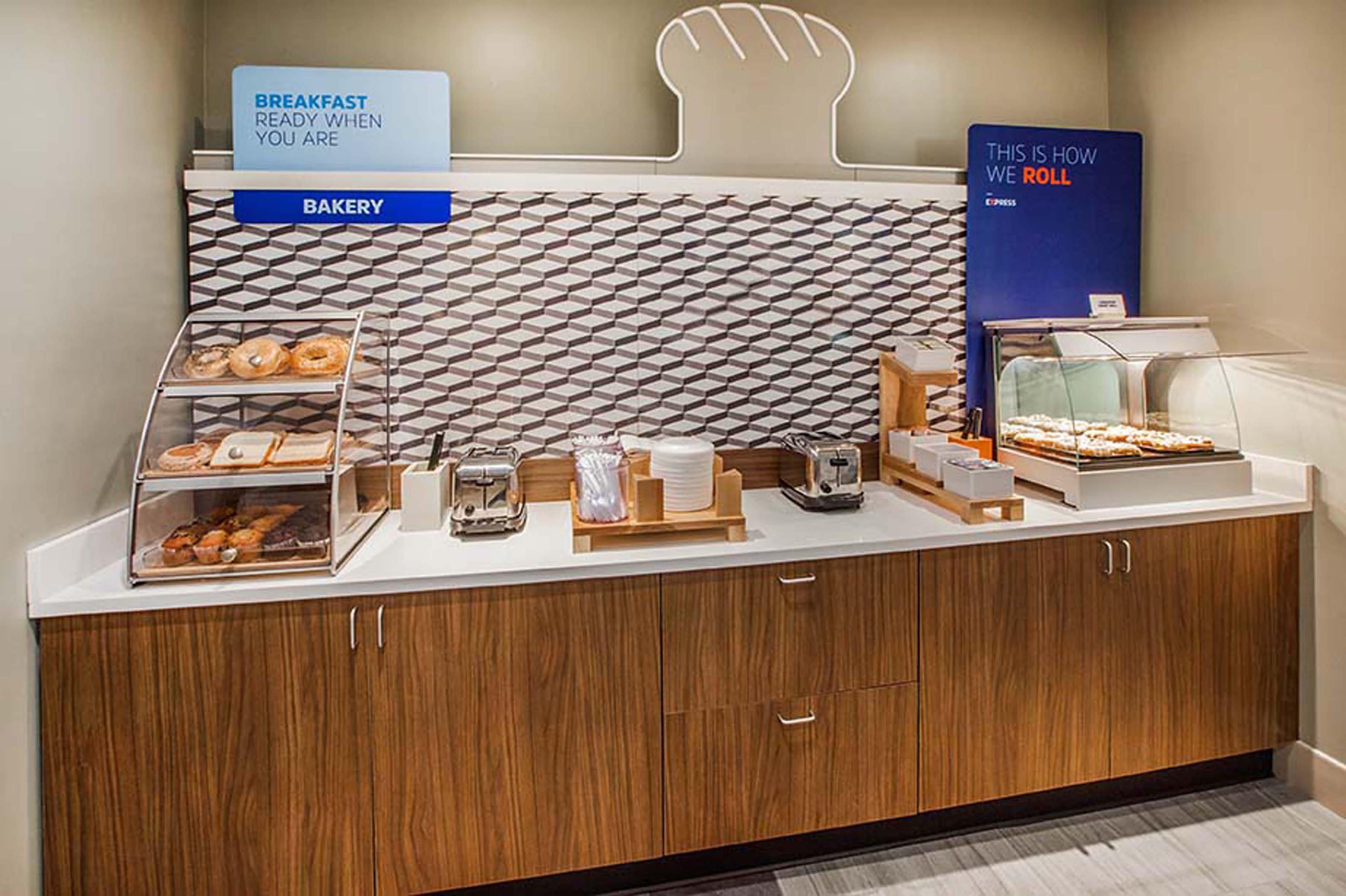Holiday Inn Express Hotel & Suites Miami - Hialeah By Ihg Zewnętrze zdjęcie